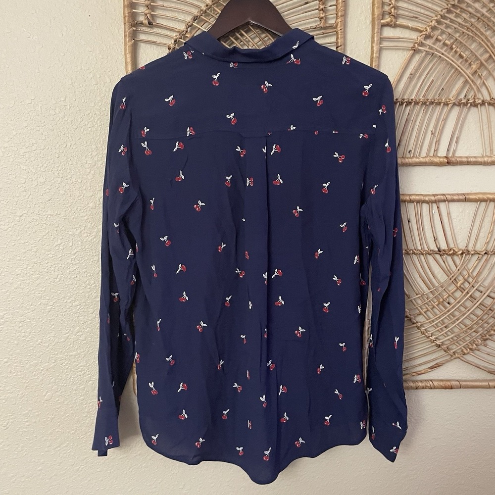 Rails Kate Navy Blue Cherries Shirt Button Up Rayon Cherry Novelty Print XS B34 - Picture 5 of 14